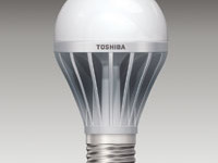 東芝、仮設住宅用に太陽光発電・省エネ家電を寄付 画像