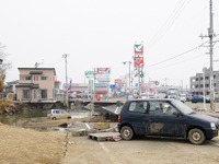 【東日本大震災】津波で道路が寸断されたままの石巻 画像