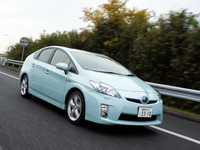 登録車販売ランキング、プリウス 2年連続トップ…2010年度車名別 画像