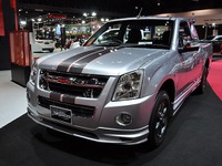 【バンコクモーターショー11】いすゞ D-MAX 詳細画像…シボレー コロラド の姉妹車 画像