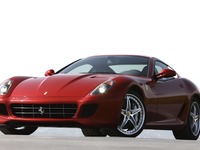 フェラーリ 599 後継車、700psレベルか 画像