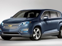 GMボルトの派生車種、車名はクロスボルト?! 画像