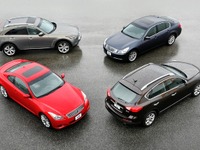 【ニューヨークモーターショー11】インフィニティ、謎の新型車公開へ 画像