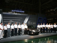 【上海モーターショー11】ホンダ倉石取締役、中国生産は当面停止しない 画像