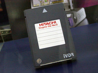 【東京ショー2003速報】音楽や画像はハードディスクで持ち運び 画像