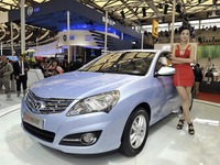 【上海モーターショー11】ヒュンダイの中国ベストセラー、エラントラ が進化 画像