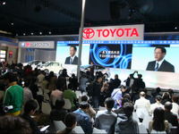 【上海モーターショー11】トヨタブースがすごいことに 画像