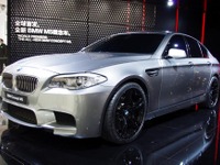 【上海モーターショー11】BMW コンセプトM5 詳細画像…さらに攻撃的に 画像