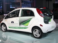 【ニューヨークモーターショー11】三菱 i-MiEV 米国価格決定…実質168万円から 画像
