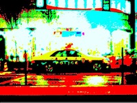 歩行者をはね、そのまま建物に突入 画像