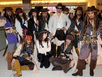 ジャック・スパロウが続々と　『パイレーツ・オブ・カリビアン』前夜祭 画像