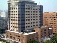 事故起因の進路妨害にあたらず、被告に無罪判決 画像