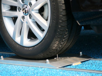 パンクしても自己修復するタイヤ…ミシュランが開発 画像