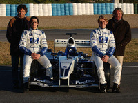 ロズベルグ＆ピケJrがテスト参加 画像