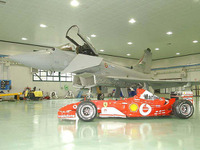 フェラーリF1対ジェット戦闘機、3本勝負! 画像