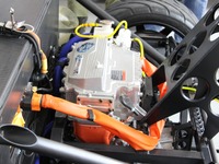 【日産 リーフ NISMO RC】バッテリー交換の目標「2人で30分以内」 画像
