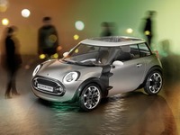 MINI ロケットマン、市販車にはEVも設定?! 画像