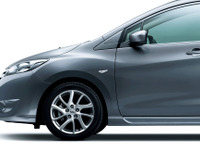 【日産 ラフェスタハイウェイスター 新型発表】プレマシー とは違う 画像