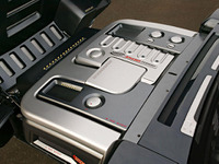 【LAオートショー'04速報】ハマー『H3T』---直5ターボ搭載 画像
