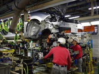 日産、8月以降に期間従業員1000人増員 画像