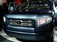 【デトロイトショー'04速報】ホンダの新カテゴリー、ピックアップ的『SUT』 画像