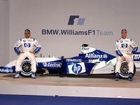 モントーヤ、移籍に関する質問責め 画像