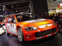 【東京オートサロン'04速報】三菱『ランサー』のWRカーは部品テスト用マシン? 画像