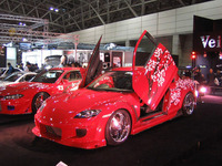 【東京オートサロン'04速報】ガルウイングの意味……ヴェイルサイド 画像
