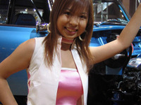 【東京オートサロン'04速報】“ミニ四駆”が実物大に?! 画像