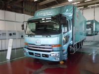 【UDトラックス コンドルMK/LK 新型】竹内社長「中型トラックは4気筒が半分に」 画像