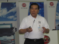 UDトラックス竹内社長「1か月分の在庫を確保し生産」 画像