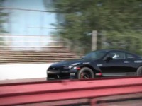 脅威の1300ps、怪物 GT-R の加速性能［動画］ 画像