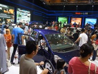 【ジャカルタモーターショー11】ホンダ フィット がカルト的人気 画像