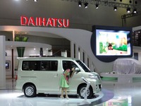 【ジャカルタモーターショー11】ダイハツ詳細画像…いろいろ出していきたい 画像