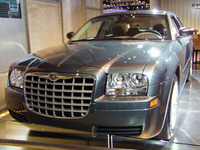 【デトロイトショー'04続報】クライスラー『300C』/ダッジ『マグナム』…来日 画像