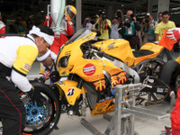 【鈴鹿8耐】チームシンスケ14位完走写真蔵 画像