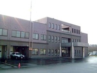 シカを避けようとして対向車と衝突 容疑者移送中の警察車両 画像