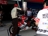 【鈴鹿8耐】食らいつく写真蔵 画像