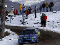 【写真蔵】モンテカルロラリーを戦うスバル 画像