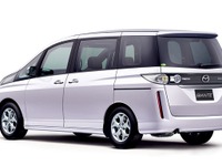 マツダ、廃車のバンパーを新車のバンパーに再利用 世界初 画像