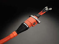 日立電線、次世代自動車向け電源ハーネス用小型コネクタを開発 画像