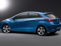 【フランクフルトモーターショー11】ヒュンダイ i30、ライバルは ゴルフ 画像