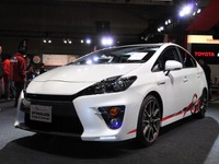 トヨタ プリウス G's…年内導入へ 画像