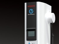【日産 急速充電器 発表】従来比半分のサイズ、100万円を切る価格 画像