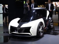 【フランクフルトモーターショー11】オペルから380kgの軽量EVコンセプト、RAK e 画像