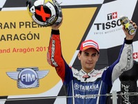 ヤマハ、ロレンソとスピースが50周年カラーでMotoGP日本GPに参戦 画像