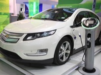 GMとGE、中国で充電スタンドの整備を推進 画像