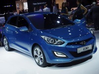 【フランクフルトモーターショー11】ヒュンダイ i30 詳細画像…Cセグ戦略車 画像