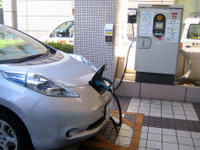 住友電工の充電器ケーブルをフィールド試験 CHAdeMO仕様 画像
