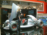 【ジュネーブモーターショー'04速報】アグレッシブなトヨタを見よ！…『MTRC』 画像